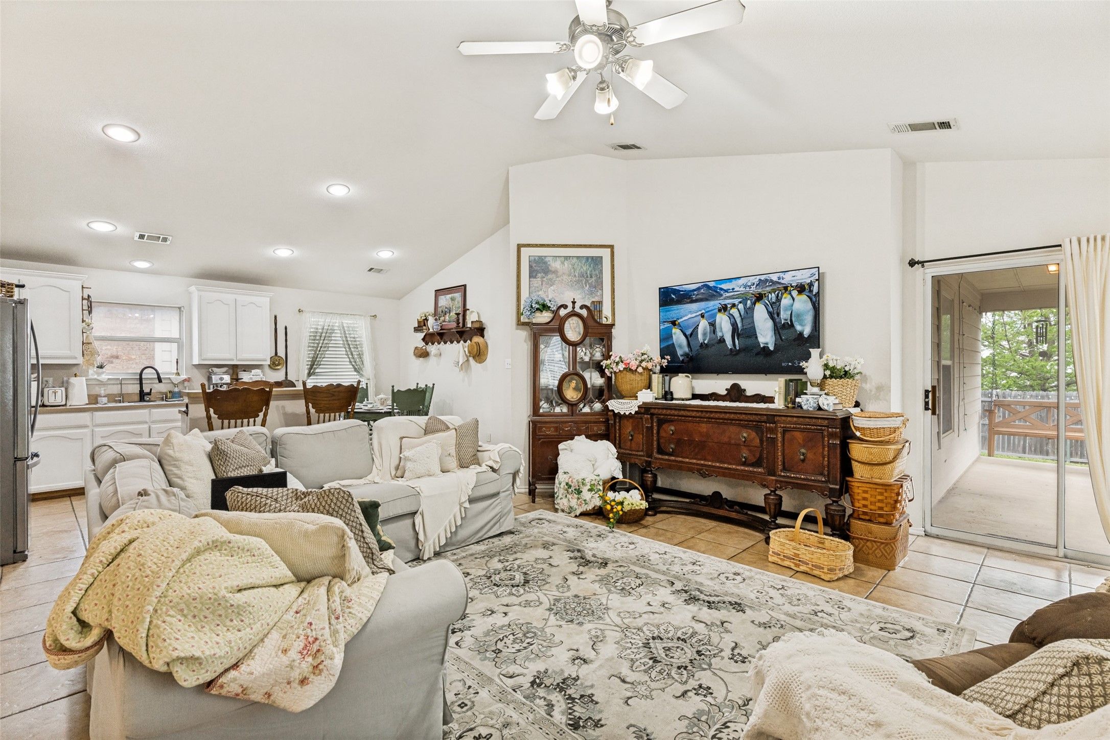 6432 Geneva Lane