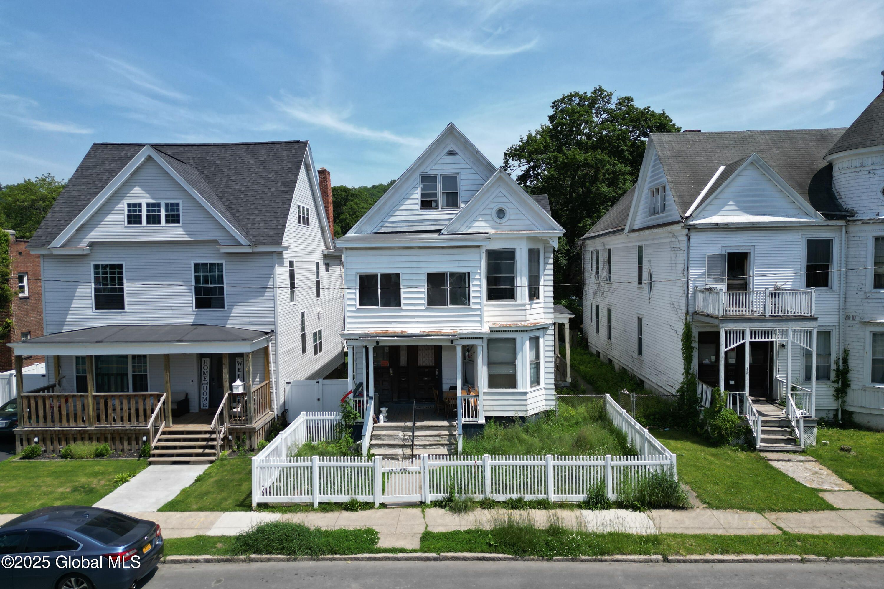 224 5th Avenue