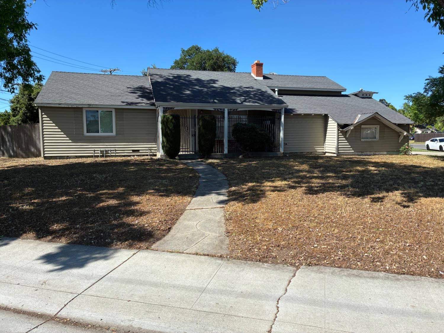 2183 Florin Road