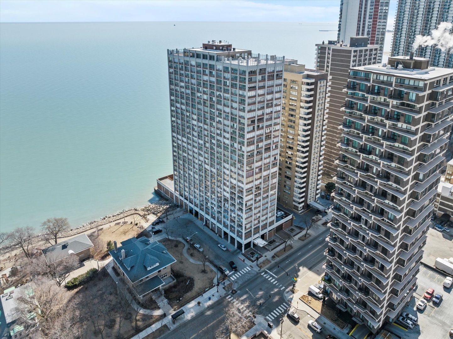 6171 N Sheridan Road 1908