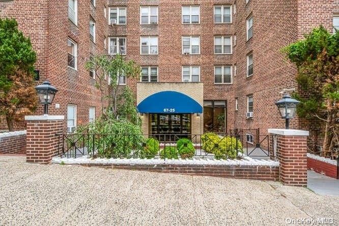 67-25 Dartmouth Street 4D