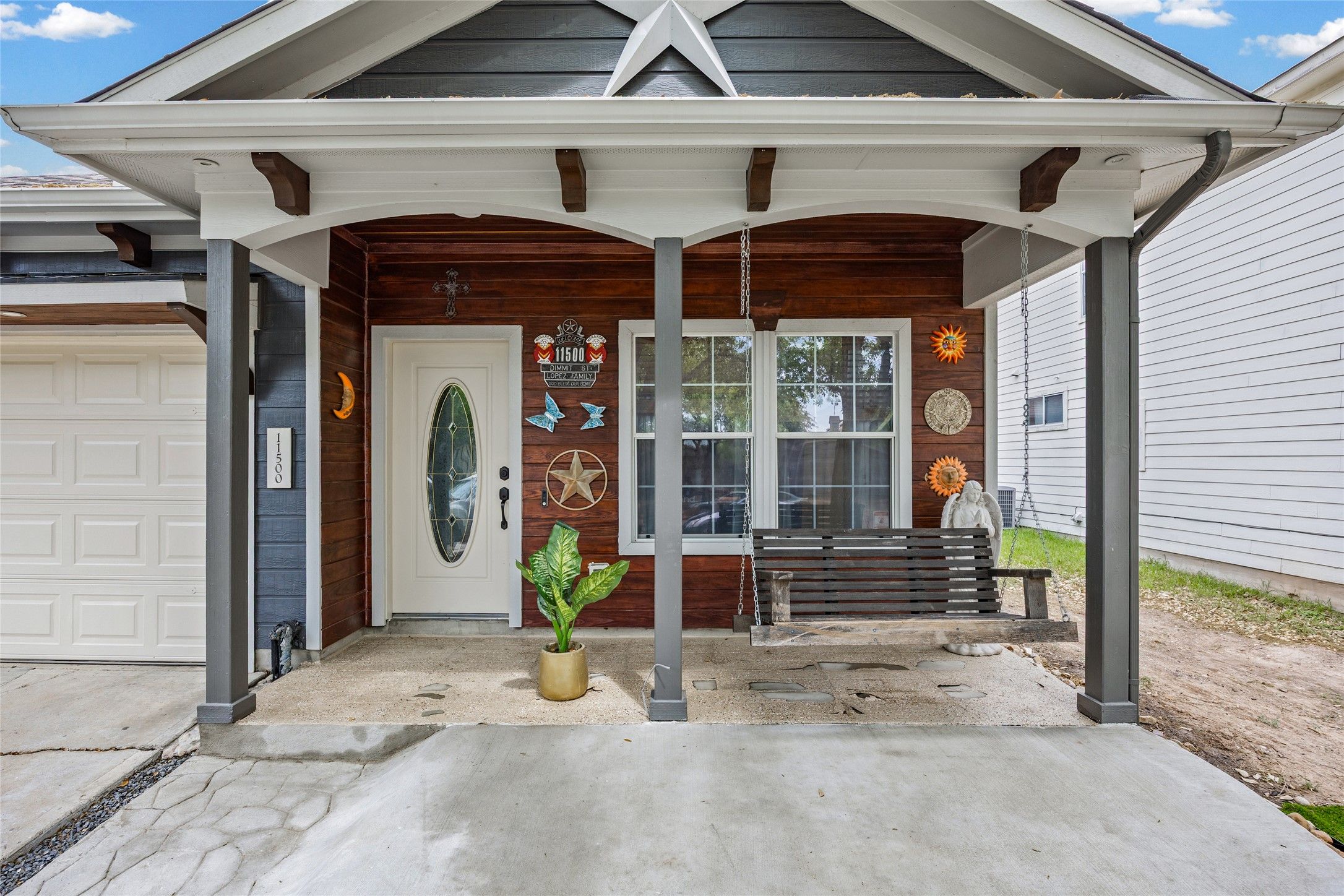 11500 Dimmitt Street