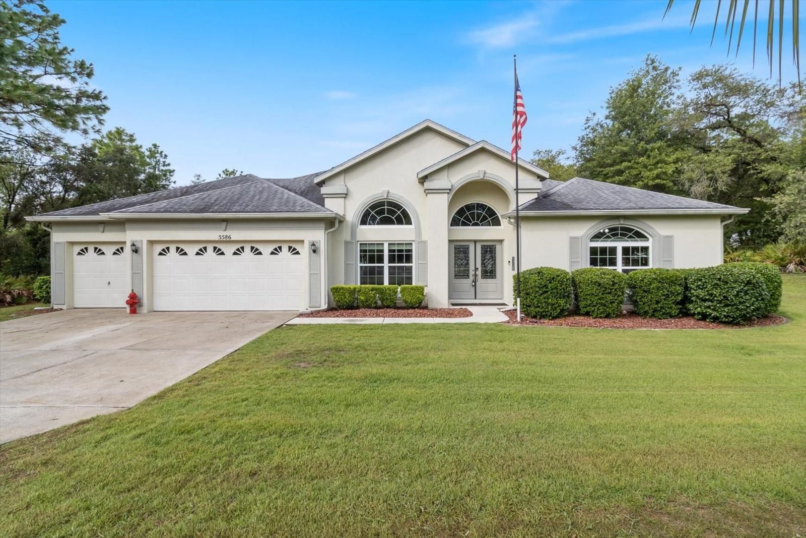 5586 N Lena Drive