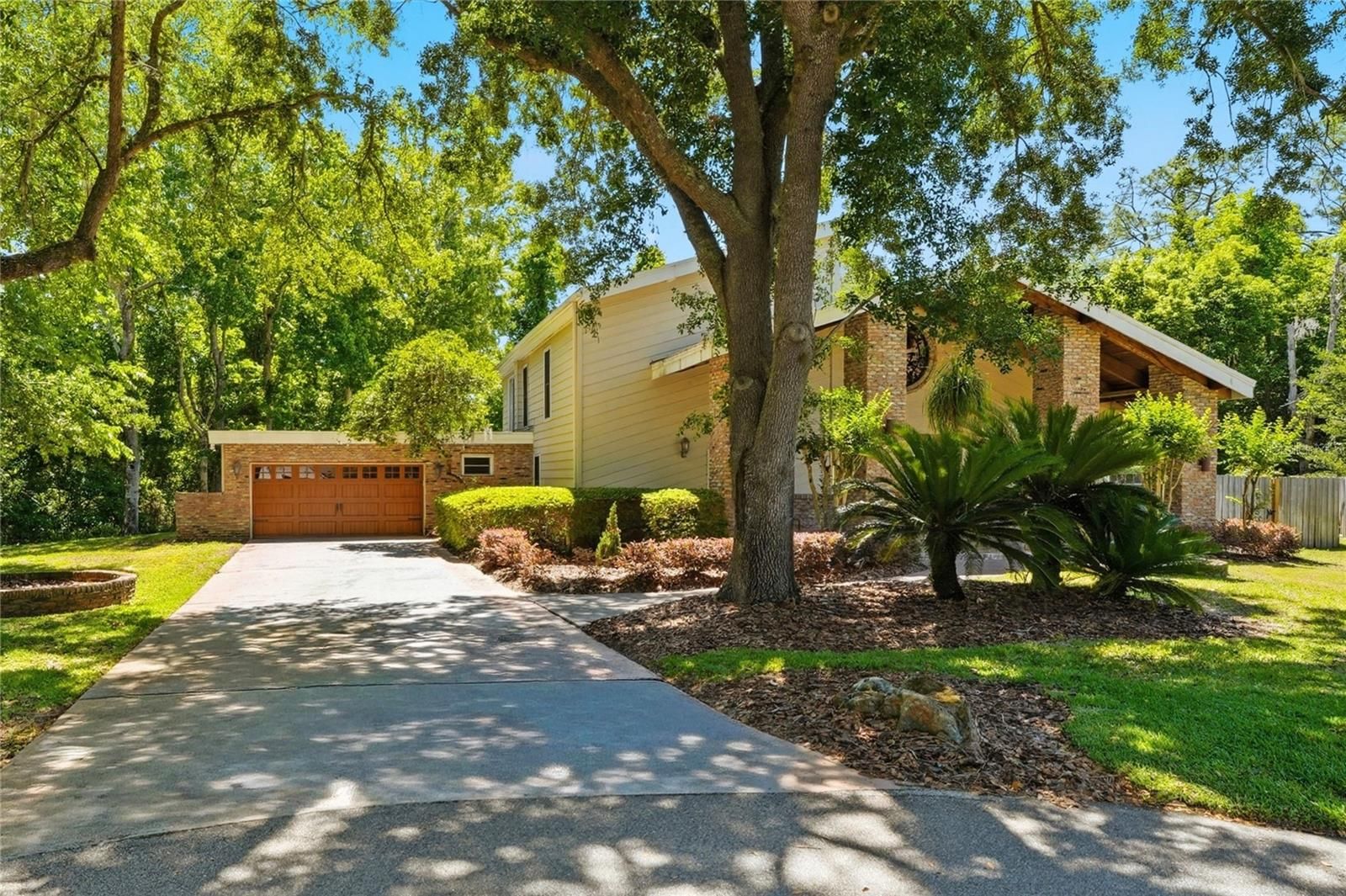 105 Sweet Bay Lane