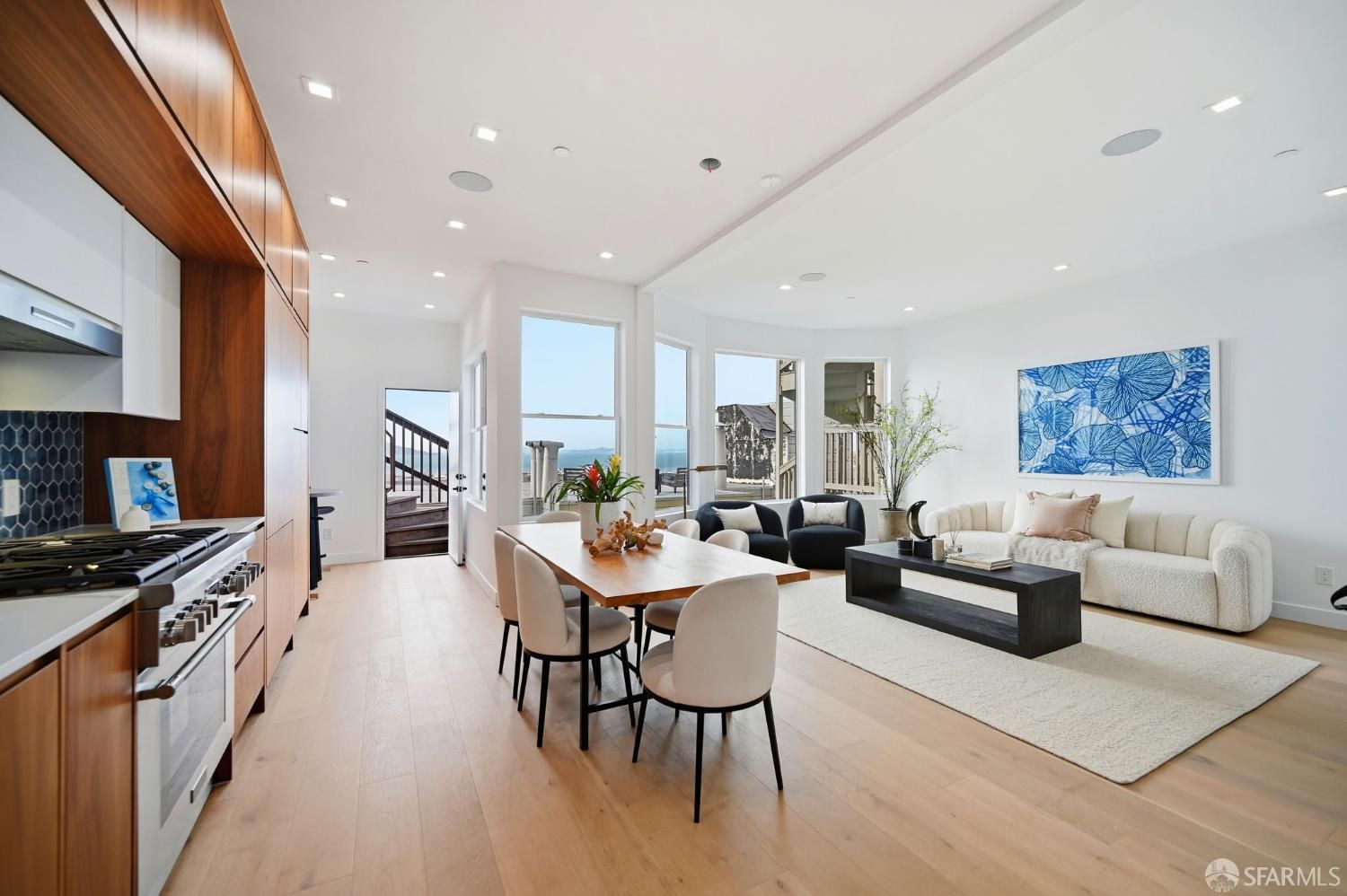 818 Green Street A