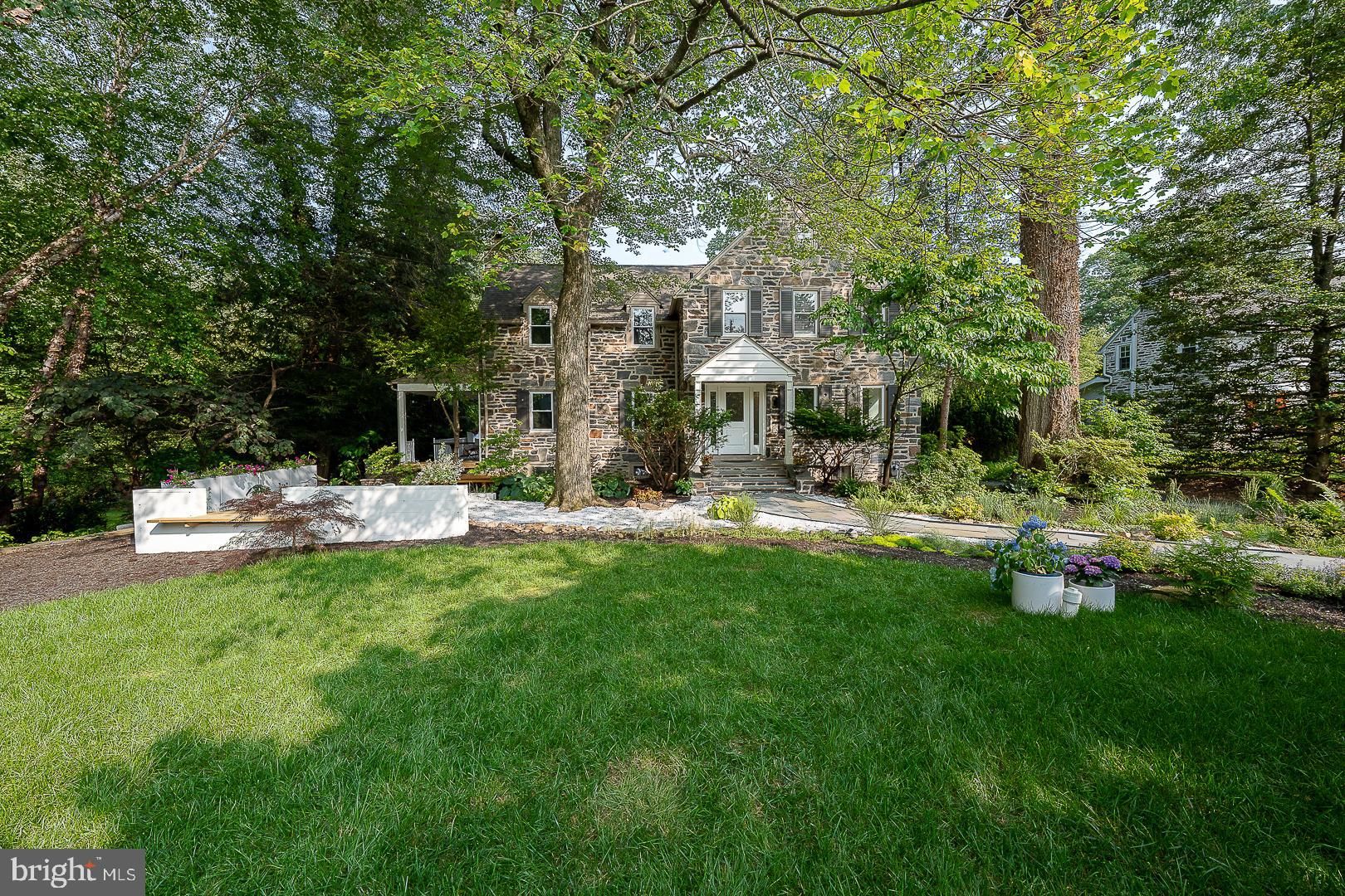 743 Clarendon Road