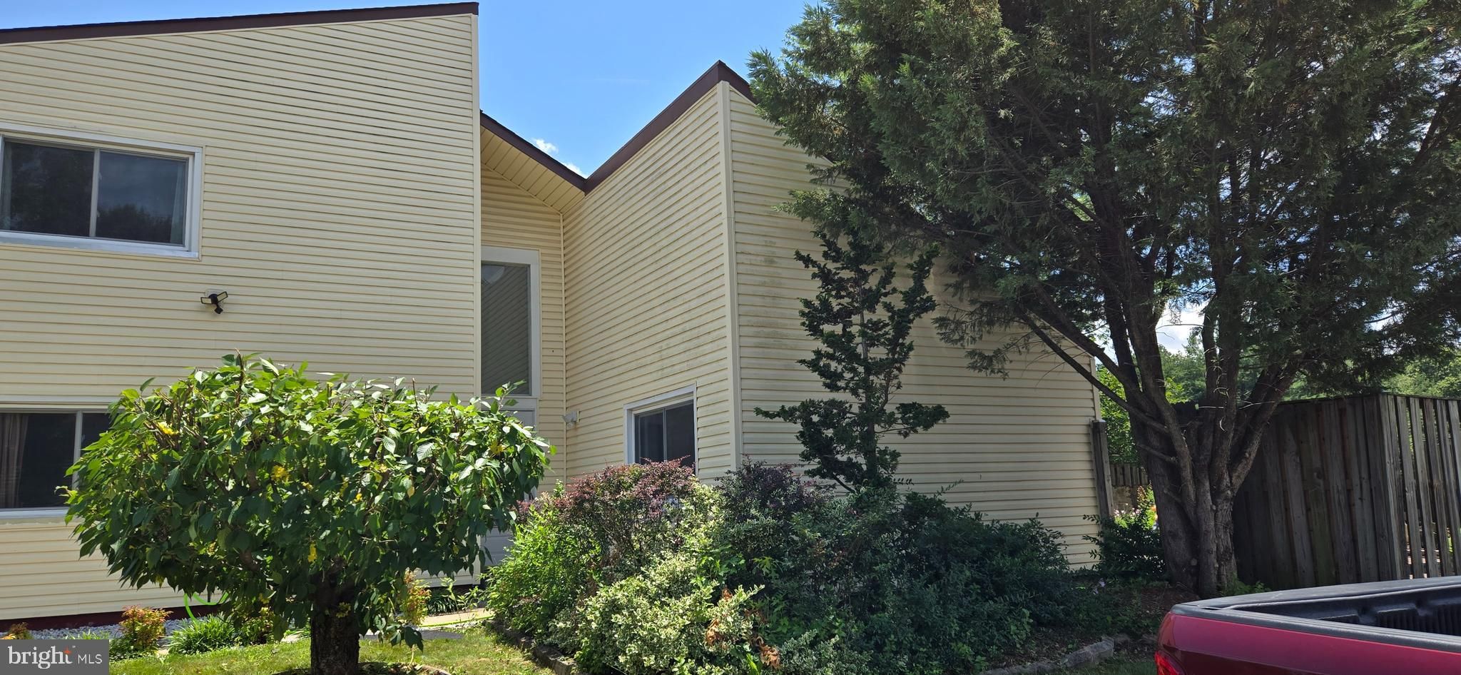 350 Juniper Court