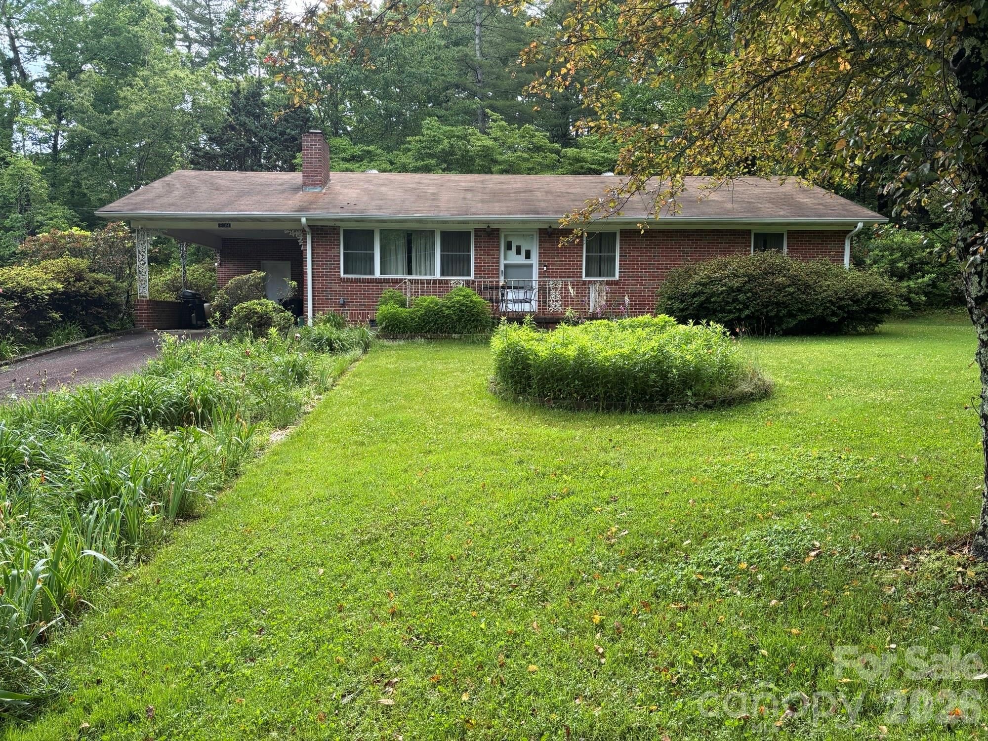 609 Valley Road