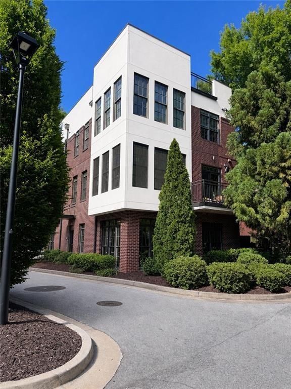 1300 Dekalb Unit711 Avenue Ne