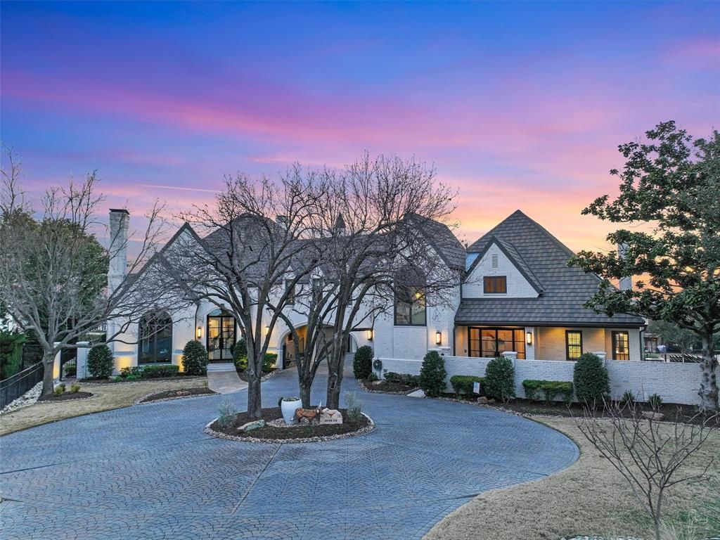 5030 Southern Hills Drive