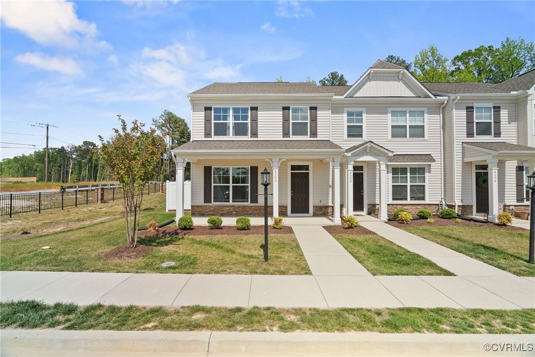 8302 Scott Commons Drive