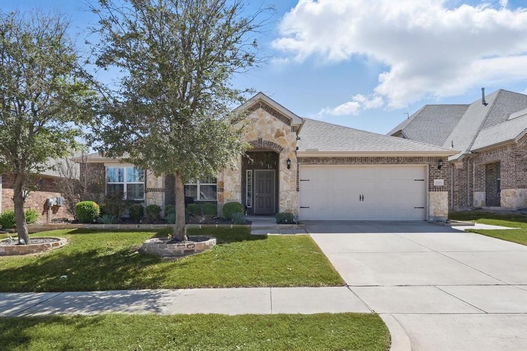 1129 Berrydale Drive