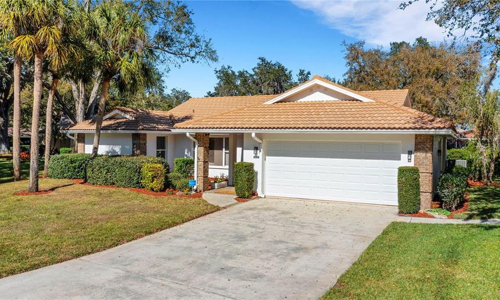 Garden Lakes Village