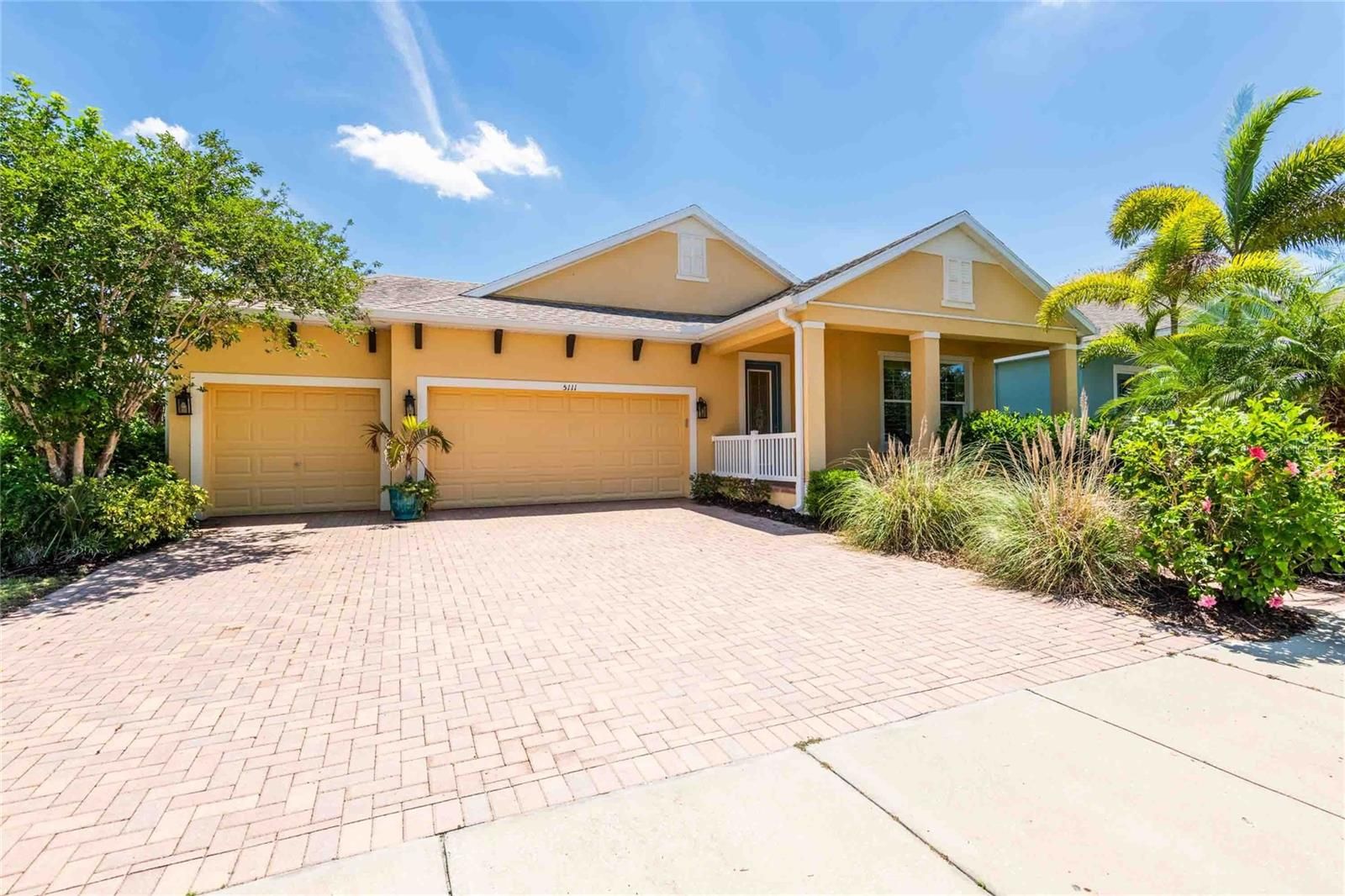 5111 Coastal Scene Drive