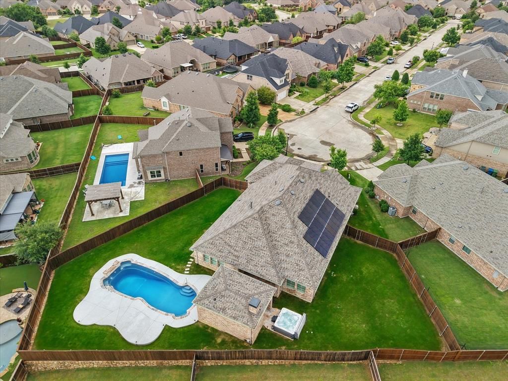 9800 Pikes Peak Place