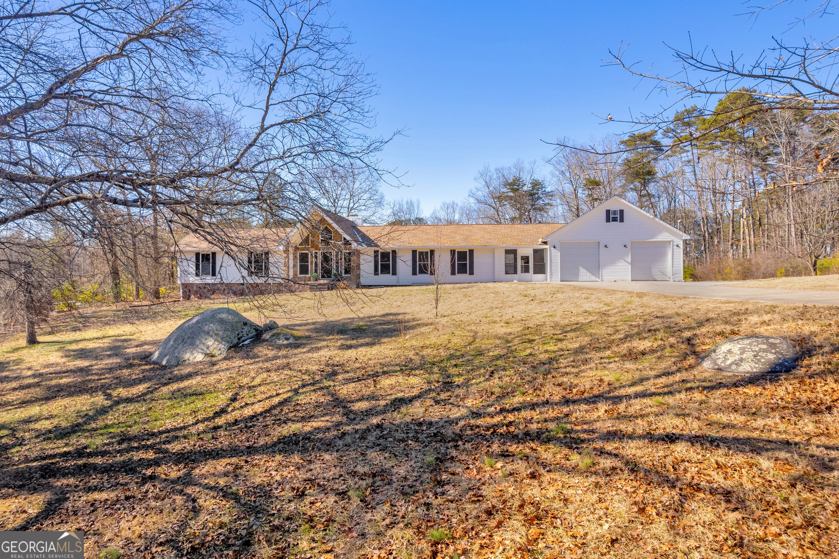 1609 N County Line Road