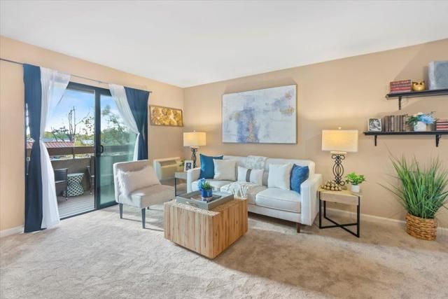 2250 Monroe Street 238