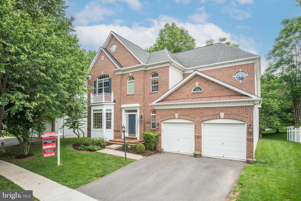 408 Misty Knoll Drive