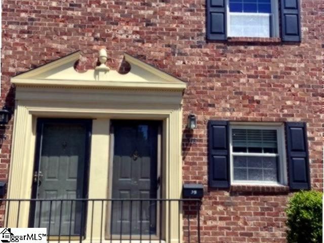 2530 E North Street 3B