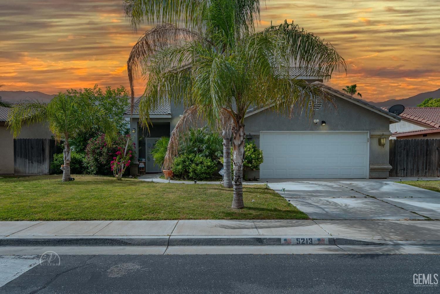 5213 San Martin Drive