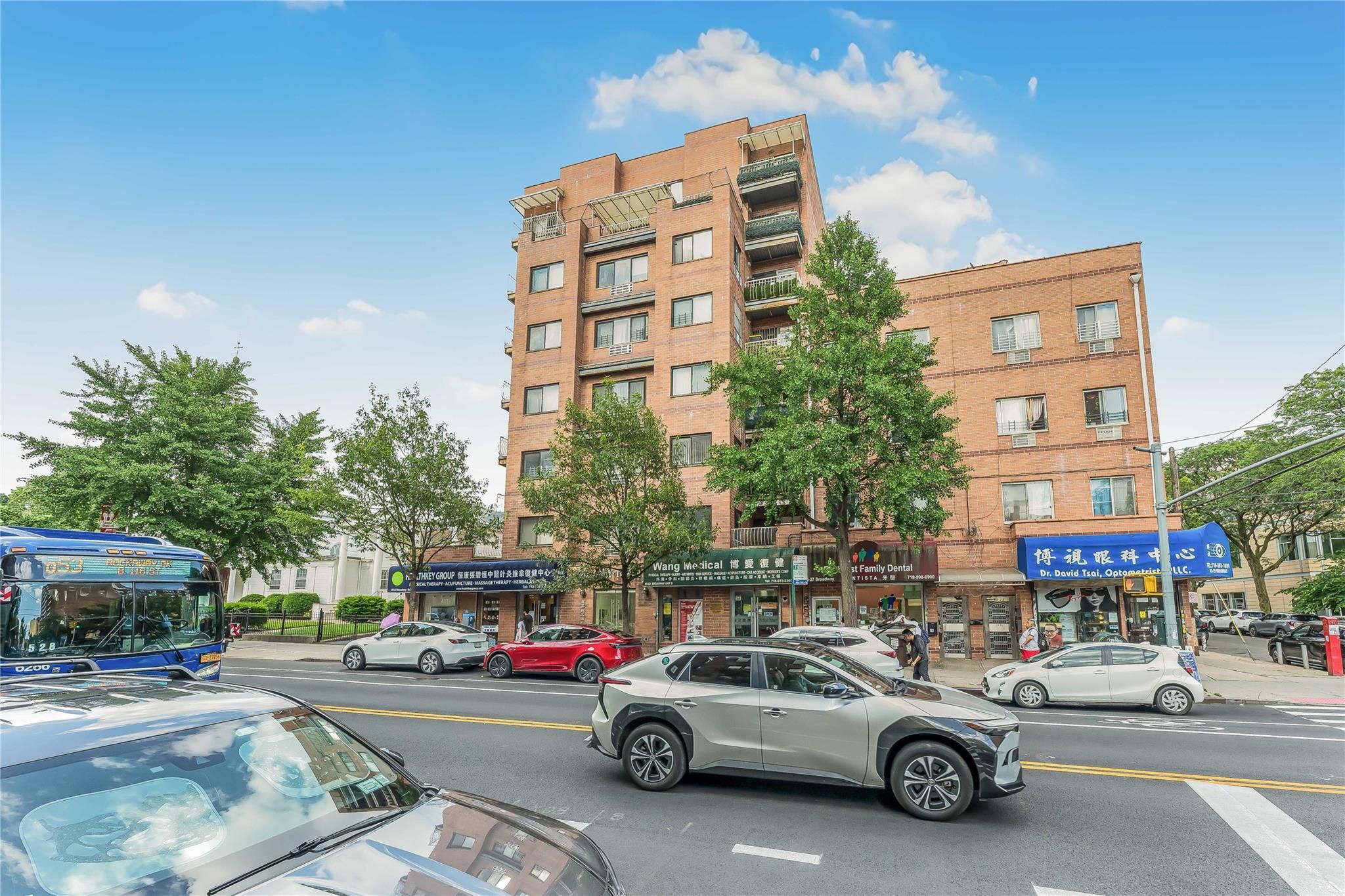 85-23 Broadway 7C