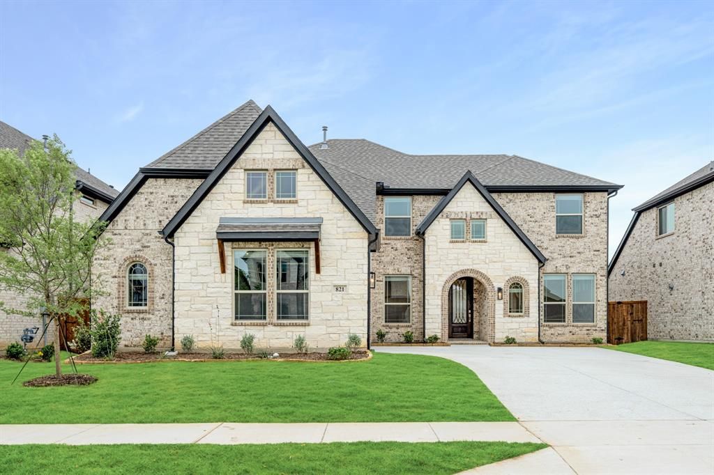 821 Trout Lilly Drive