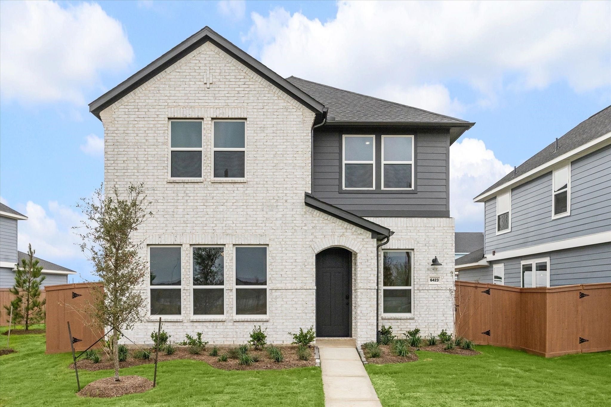 6423 Prospect Oaks Parkway