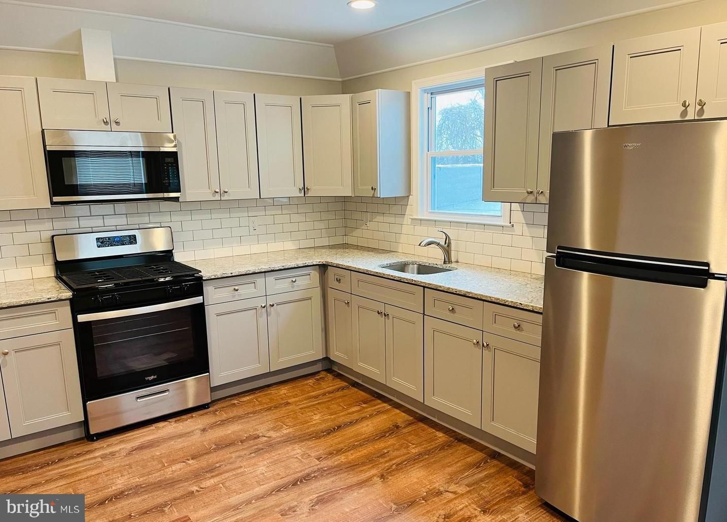 424 N Springfield Road