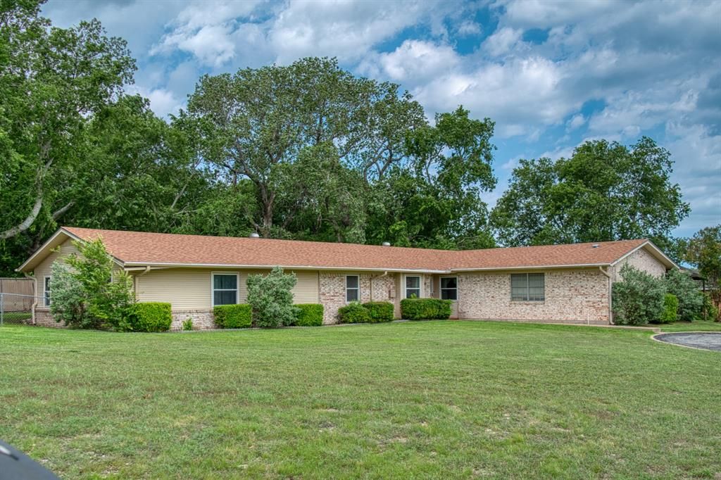 203 Mesa Drive