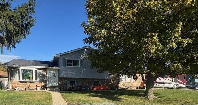 6100 Robbins Road