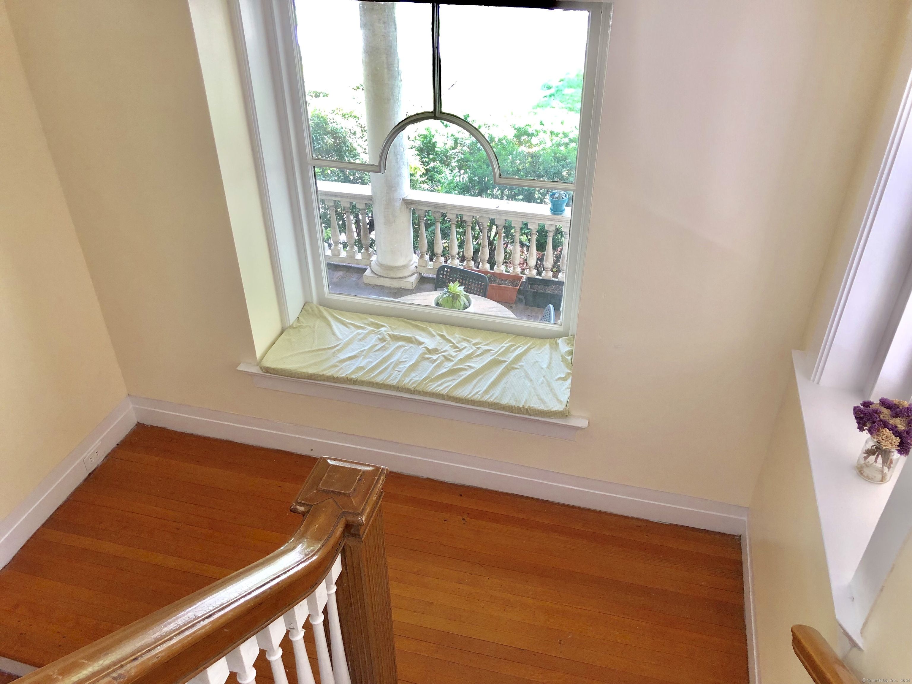 738 Whitney Avenue 3