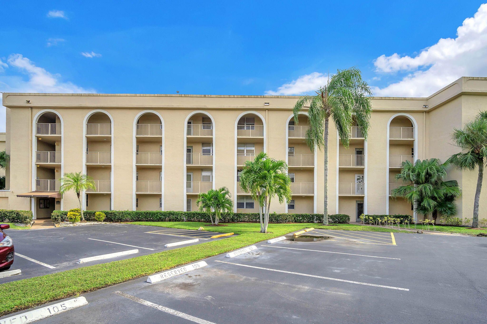 3231 Holiday Springs Boulevard 105