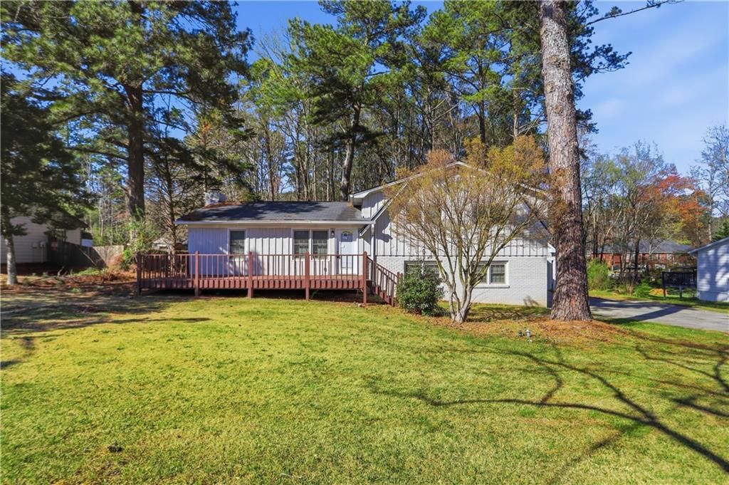 4716 Cheri Lynn Road Nw