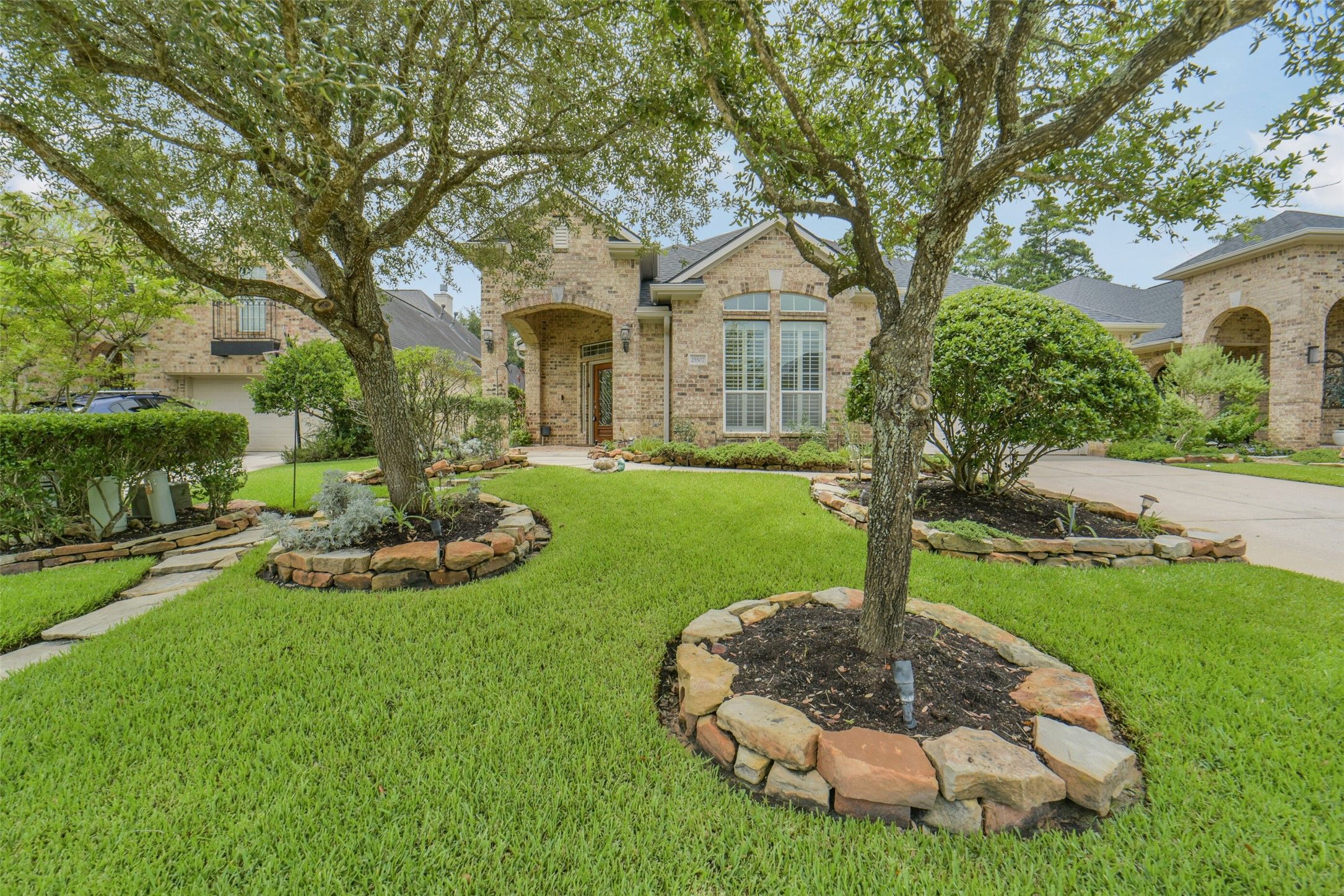 25507 Long Iron Court