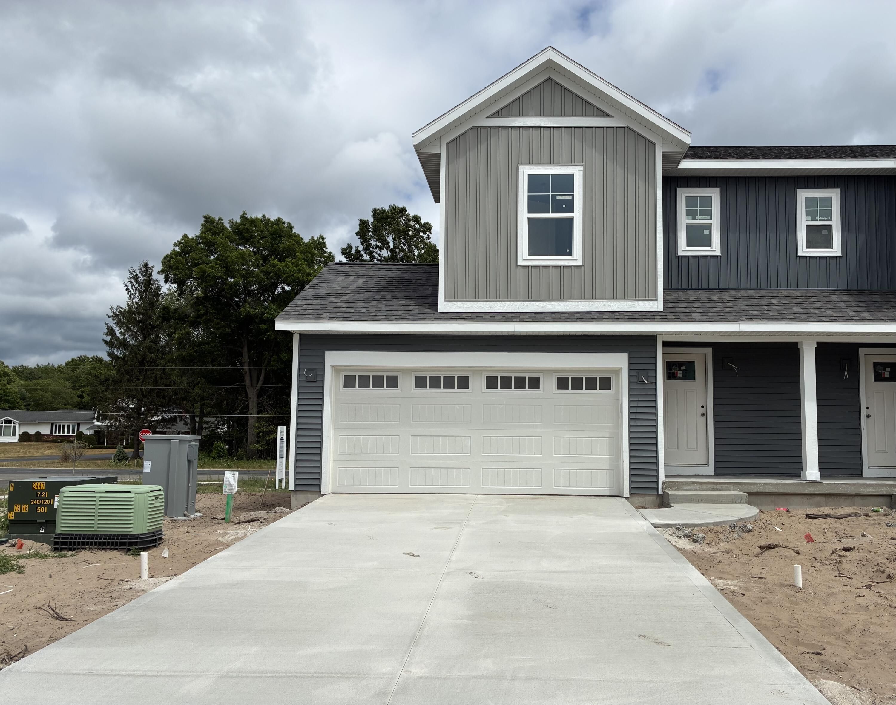 6116 Burgess Drive 12