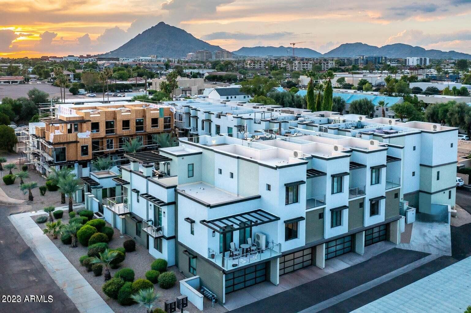 7788 E Main Street 1009