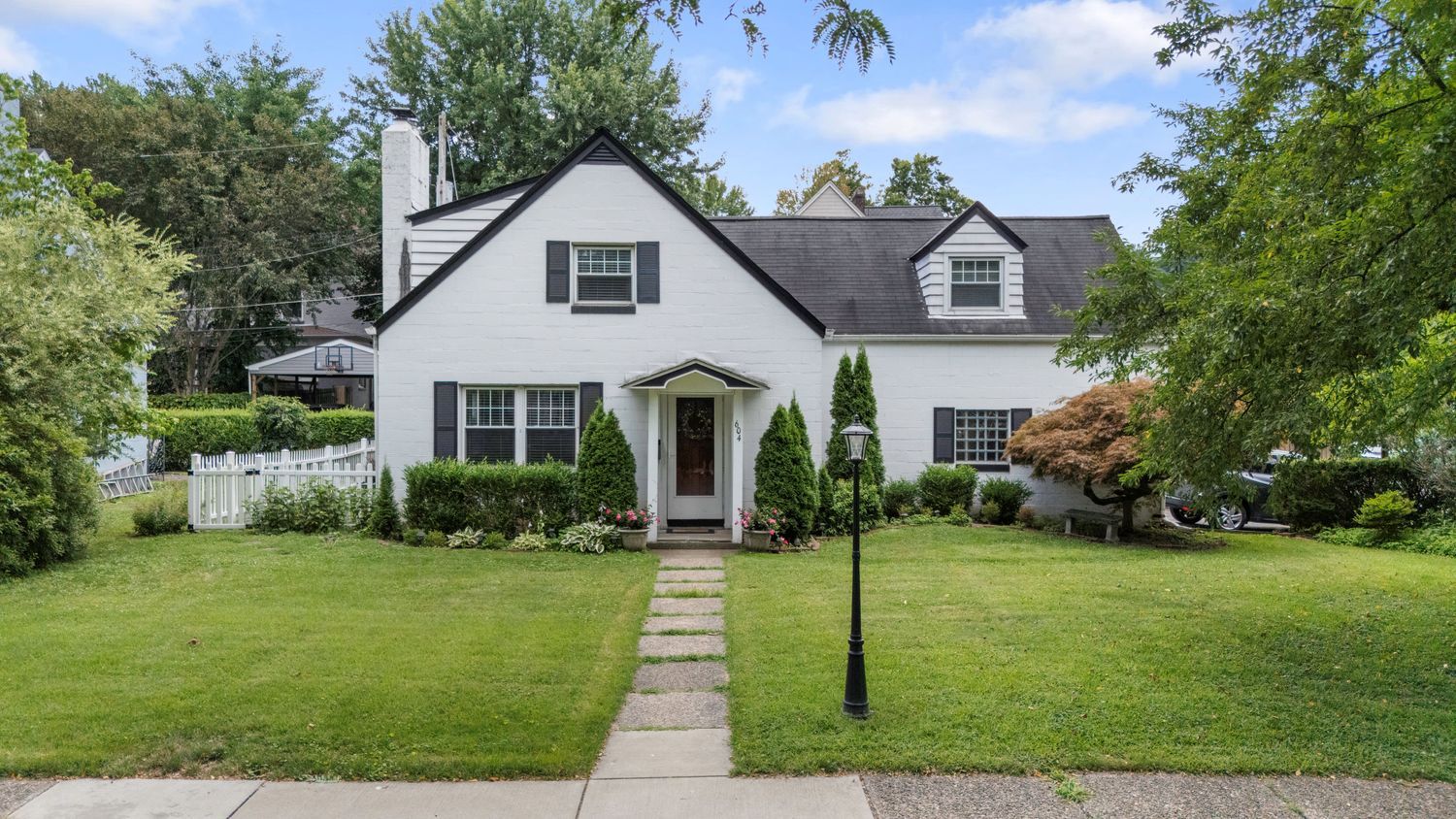 604 Charette Place