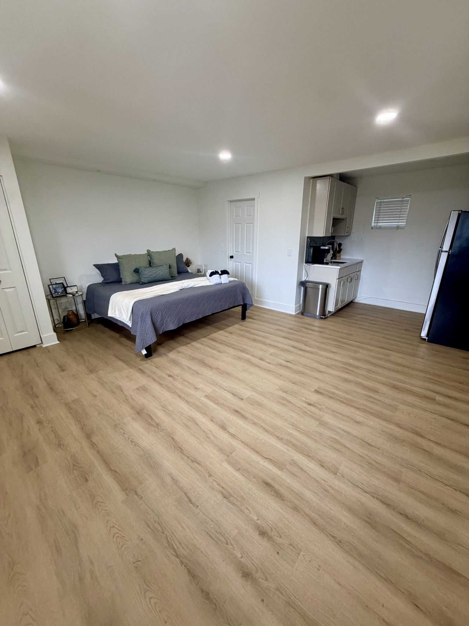 803 Hillview Hts 105