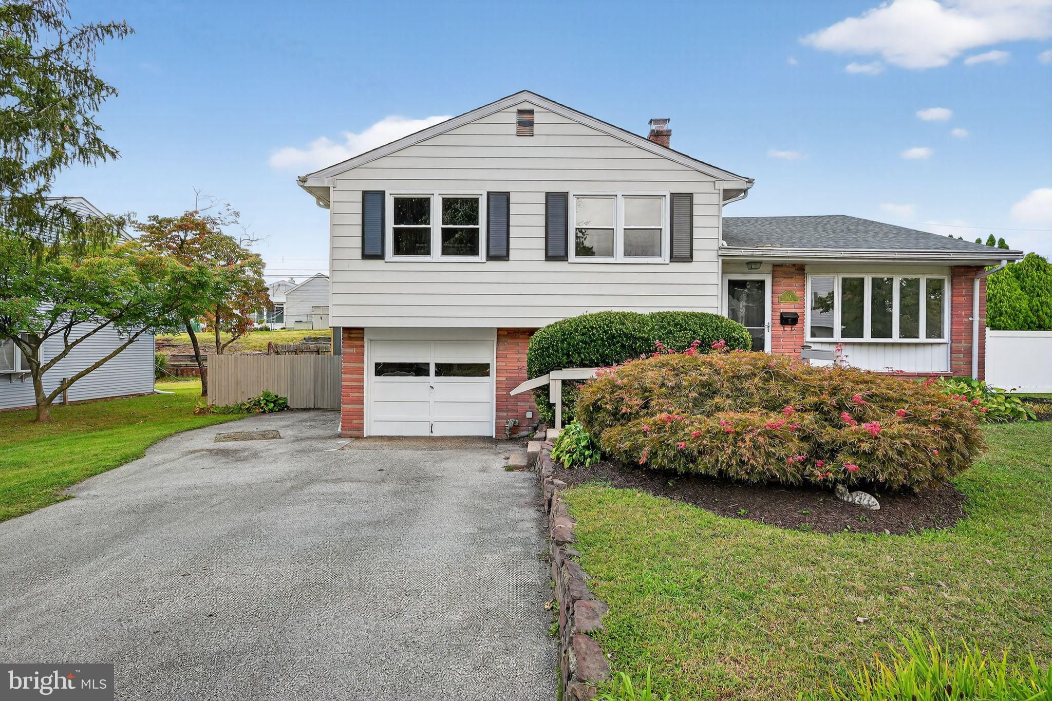 113 E Valley Creek Road