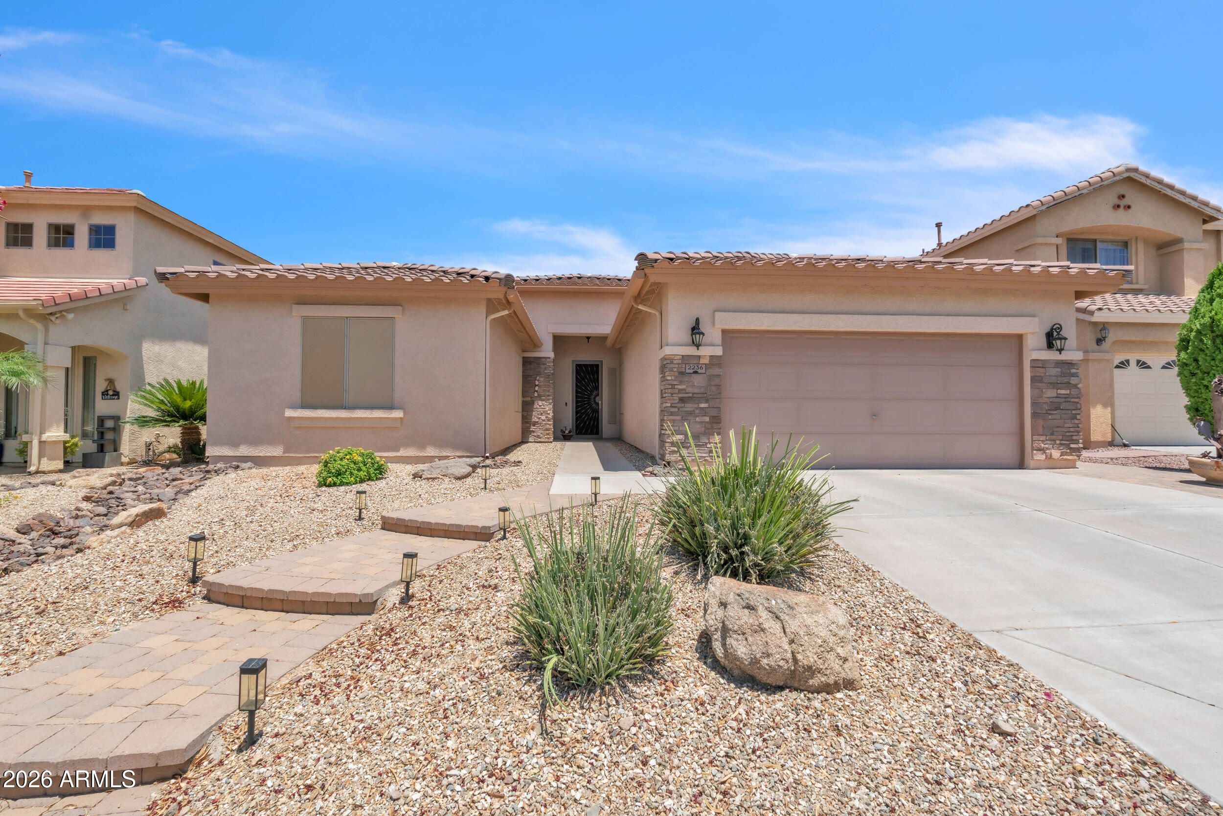 2236 W Spur Drive