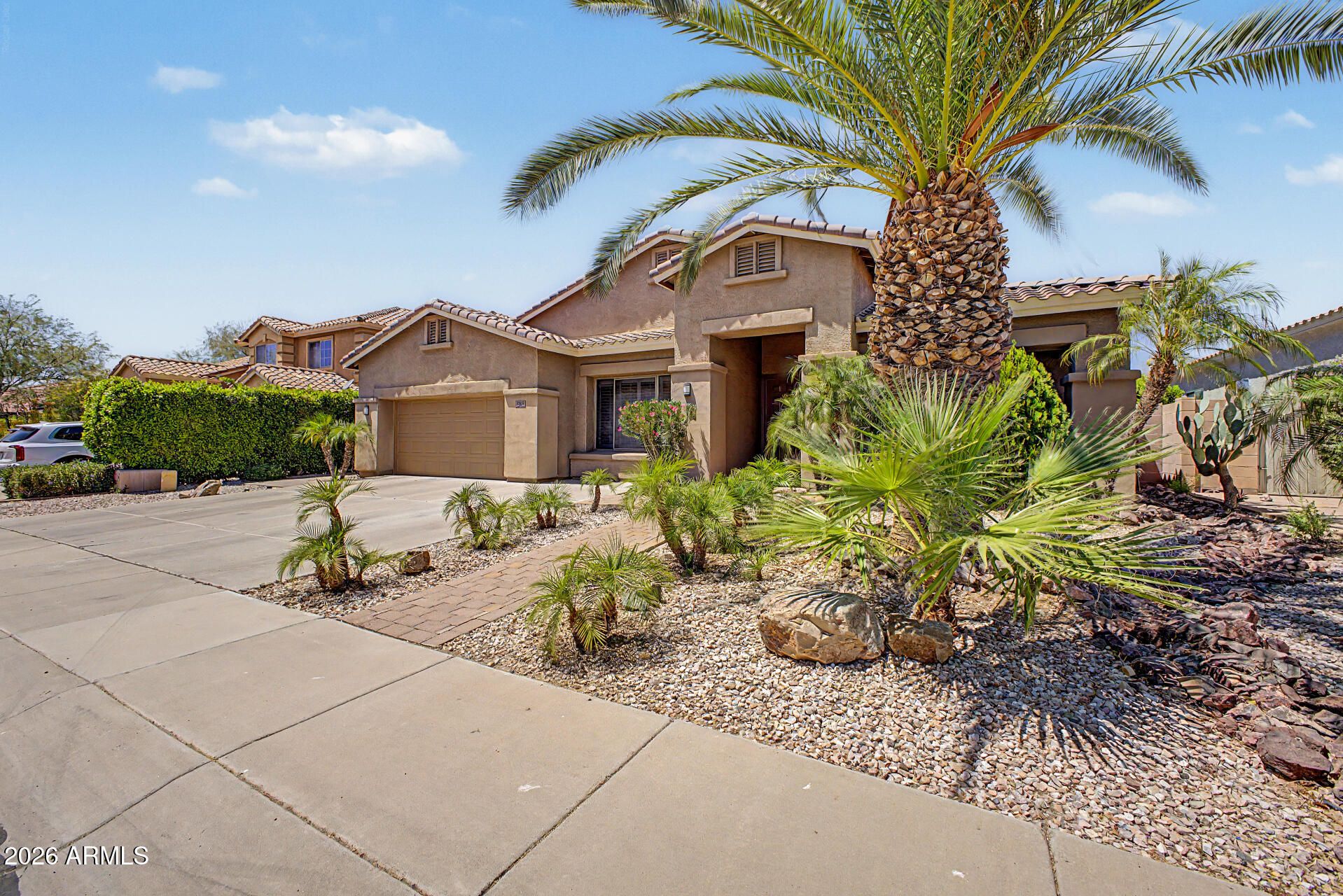 2332 W Andrea Drive W