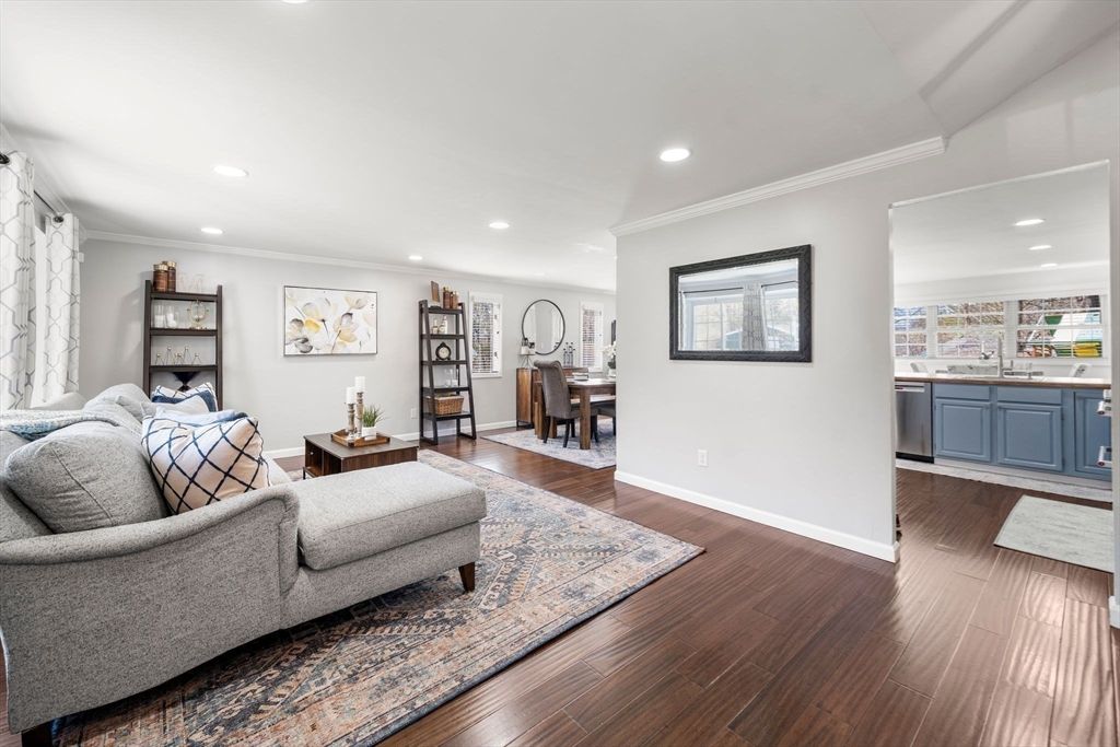 43 Darby Rd