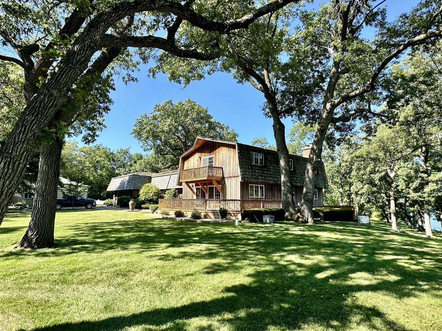 864 Ash Drive