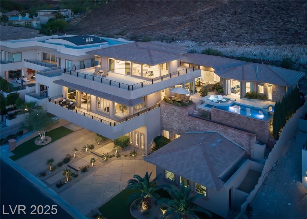 1683 Tangiers Drive
