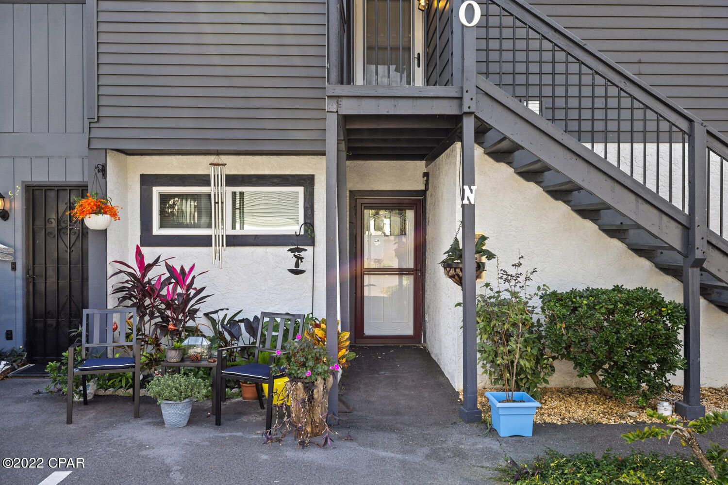 7125 N Lagoon Drive N