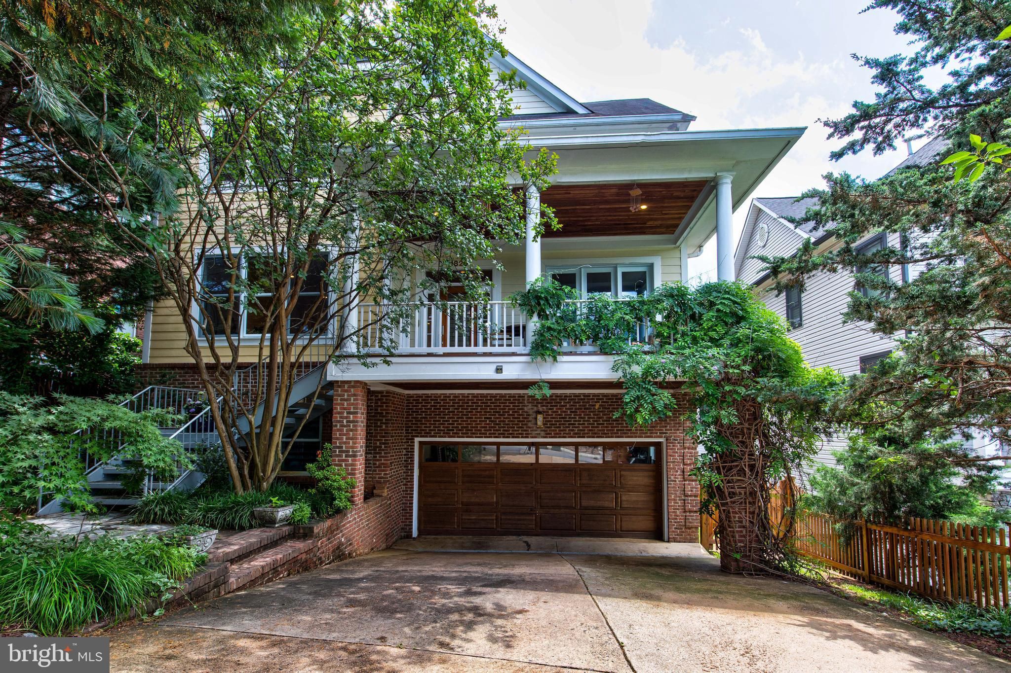 1829 47th Place Nw