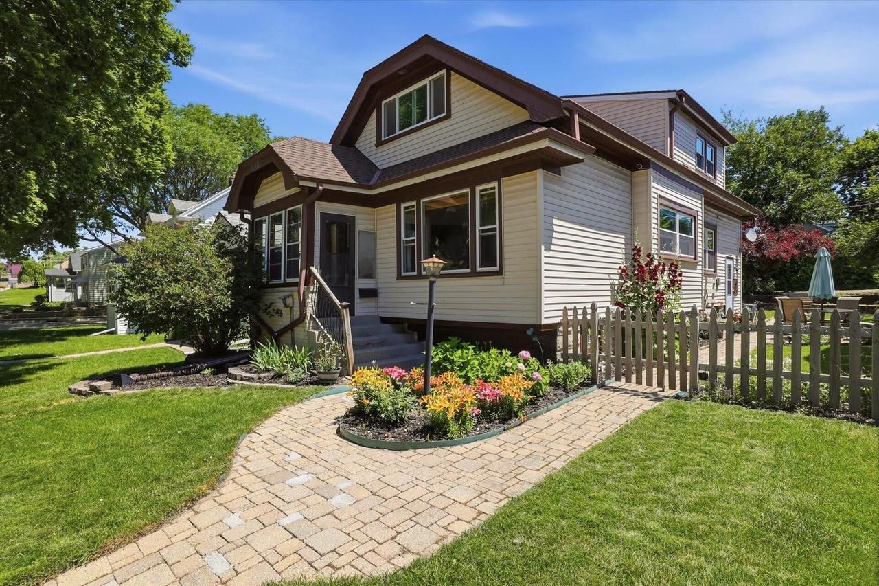 1448 S 90th Street