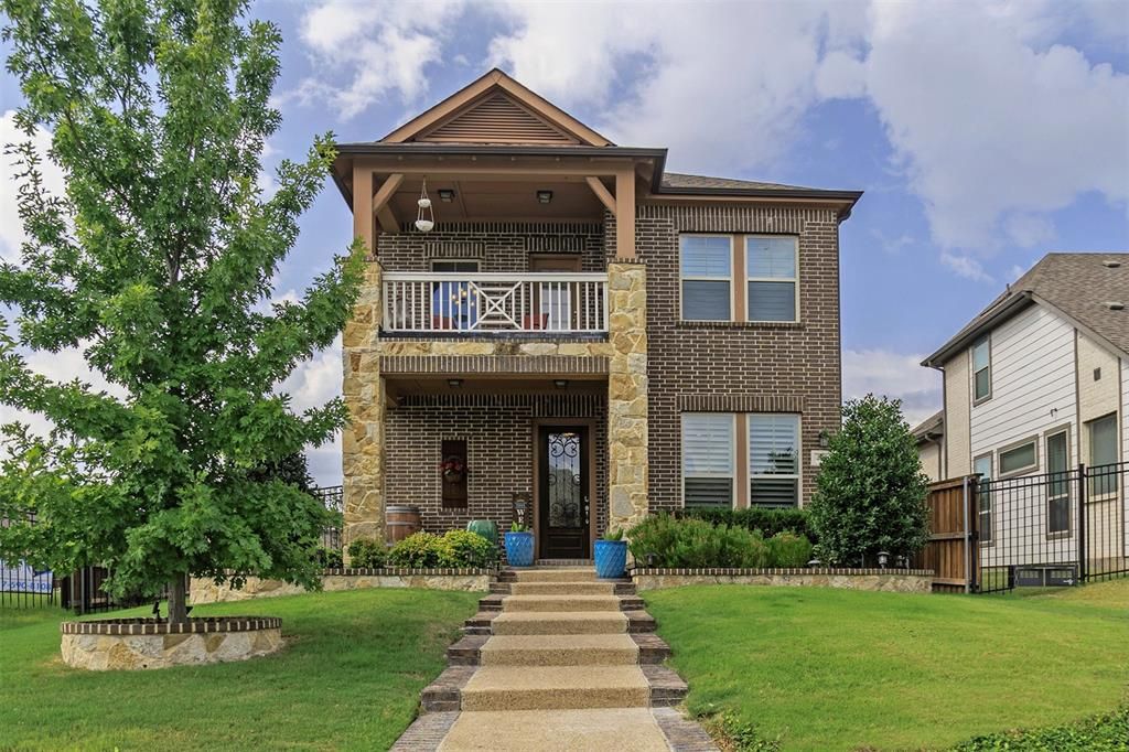 4213 Briar Rose Way