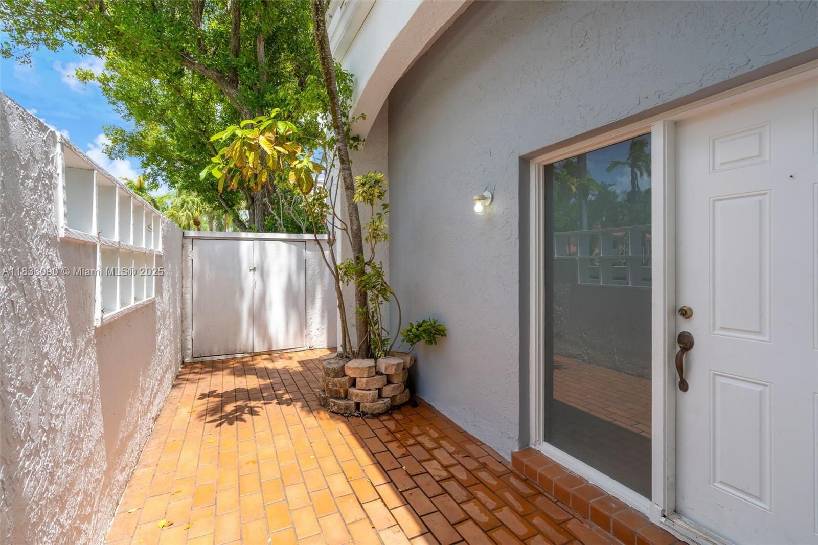 20908 Leeward Ct 231-3