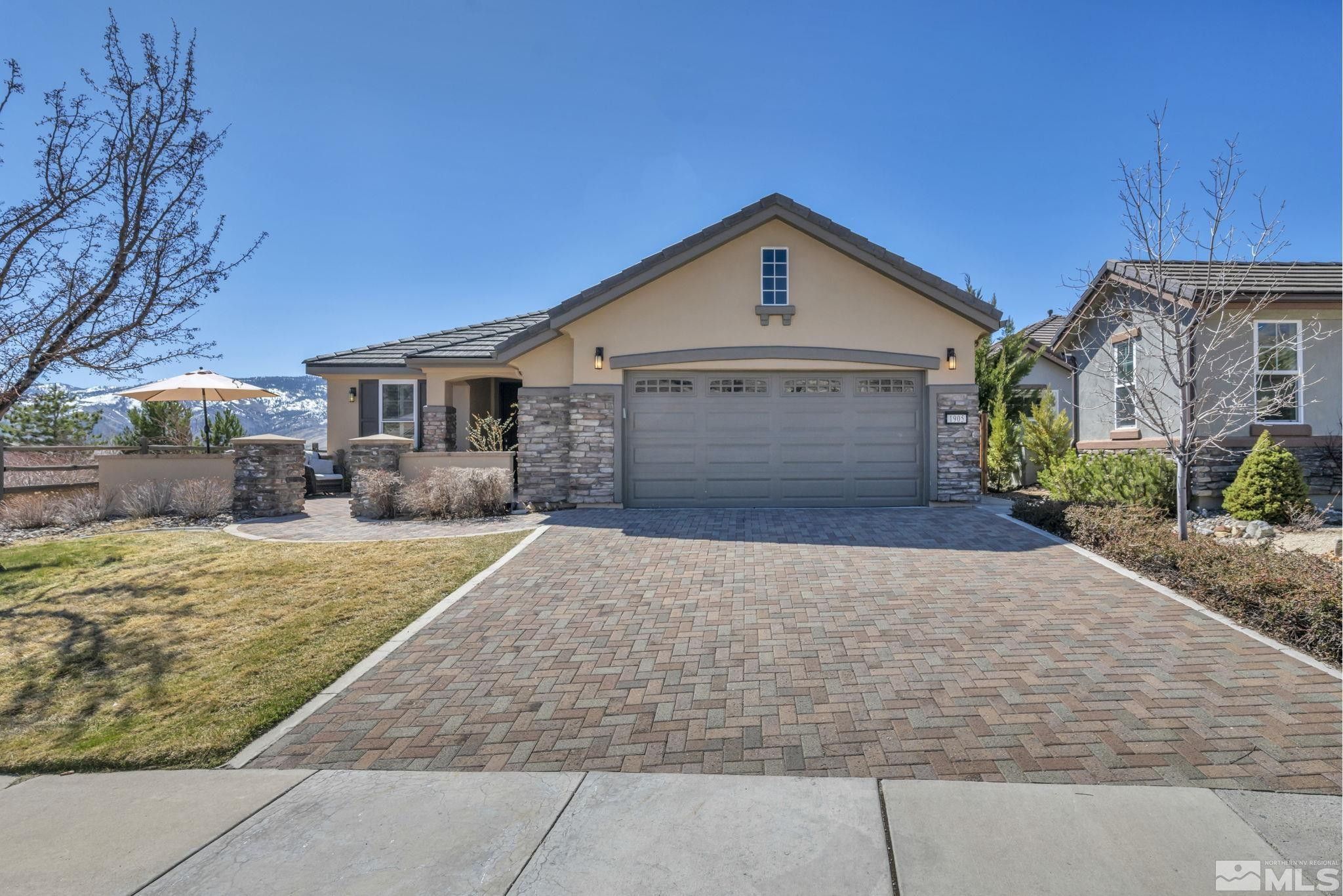 1905 Evergreen Ridge Way